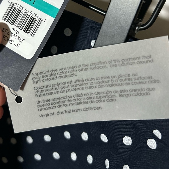 NEW Tommy Hilfiger Women’s Hollywood 5” Shorts, Navy w/White Polka Dot Size 16 - Picture 3 of 9